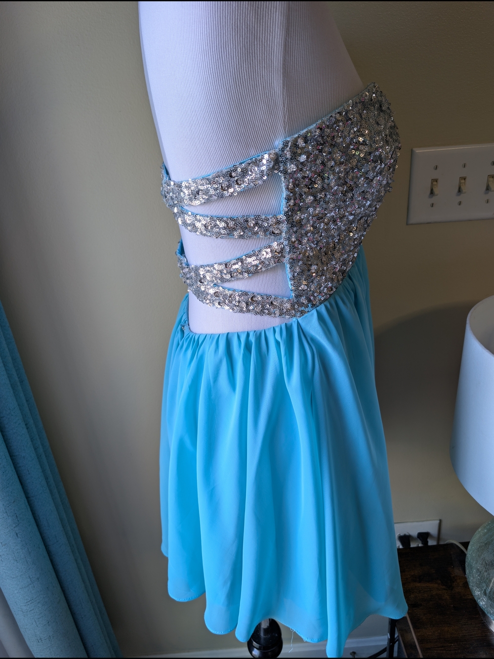 Sparkling Sequin Sweetheart Neckline Blue Party Dress
